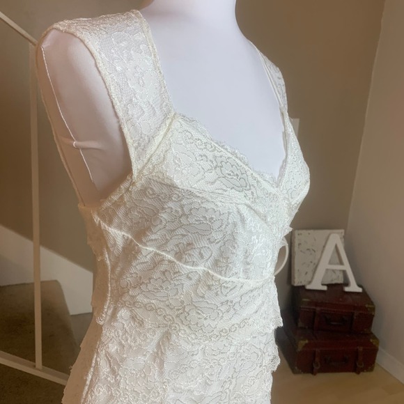 DB Studio Layered Floral Lace Short Bodycon Dress with Keyhole Back White Size 8 - Picture 9 of 16